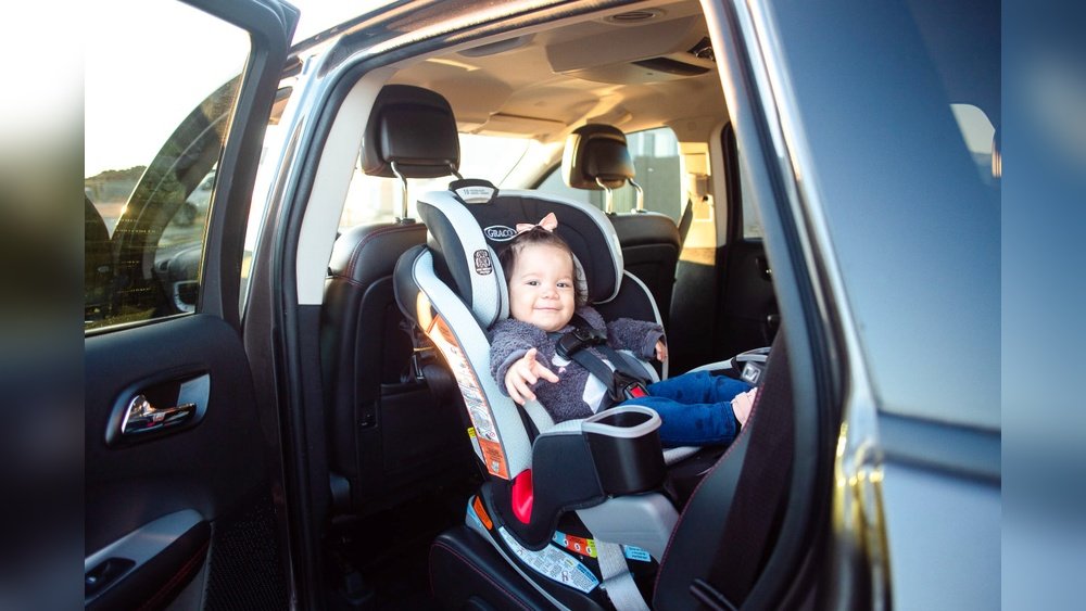 When to Switch from Infant to Convertible Car Seat