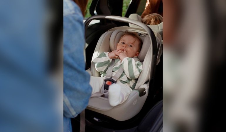 How Long Can a Baby Sit in a Car Seat on Long Drive